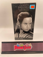 Hasbro Star Wars The Black Series Rey (Jedi Training) & Luke Skywalker (Jedi Master)