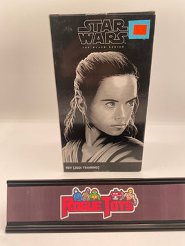 Hasbro Star Wars The Black Series Rey (Jedi Training) & Luke Skywalker (Jedi Master)