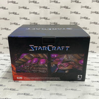 Dark Horse Deluxe Star Craft Zerg Brood Lord Mini Replica