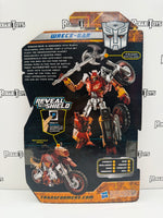 Hasbro Transformers Deluxe Class Reveal the Shield Autobot Wreck-Gar