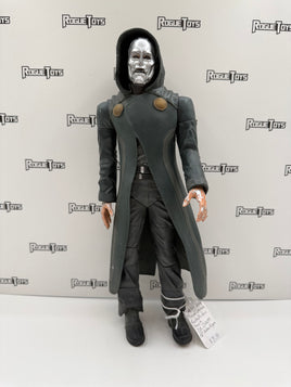 ToyBiz Marvel Legends Fantastic Four Movie Dr. Doom