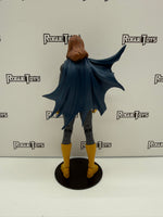 McFarlane Toys DC Multiverse Art of the Crime Batgirl