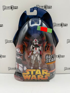 Hasbro Star Wars: Revenge of the Sith Clone Commander (Battle Gear!)