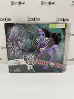 Mattel Monster High Fright-Mares Avery Evenfall