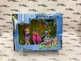 Palisades Muppets Mini Muppets Figurine Set One Miss Piggy, Snowths, and Gonzo