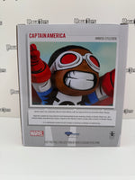 Diamond Select Toys Marvel x Gentle Giant Ltd. Captain America Animated-Style Statue
