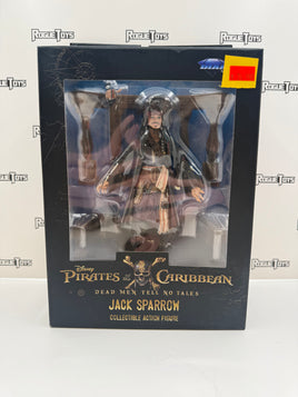 Diamond Select Toys Disney Pirates of the Caribbean: Dead Men Tell No Tales Jack Sparrow