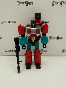 Hasbro Transformers Generations Titans Return Deluxe Class Perceptor & Convex