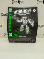 Hasbro Transformers War for Cybertron Kingdom Deluxe Class Autobot Huffer