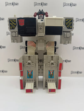 Hasbro Transformers G1 Autobot Metroplex