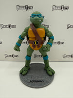 Playmates Teenage Mutant Ninja Turtles Classic Collection Leonardo