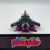 Hasbro Transformers Universe Skywarp