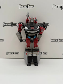 Hasbro Transformers Universe 2 Deluxe Class Autobot Silverstreak