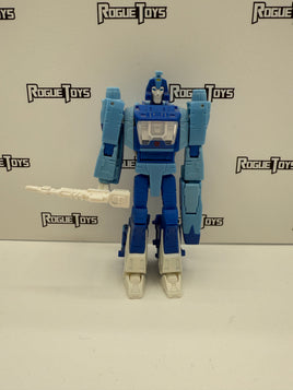 Hasbro Transformers Studio Series 86 Deluxe Class Autobot Blurr