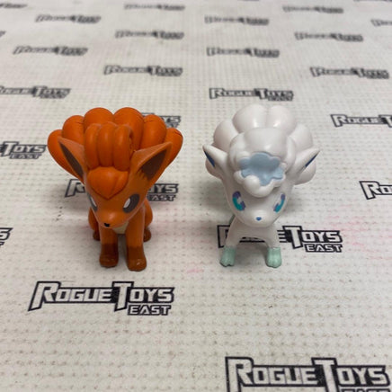 Wicked Cool Toys Pokémon Battle Pack Vulpix & Alolan Vulpix - Rogue Toys