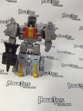 Hasbro transformers legacy Scarr