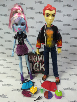 Mattel Monster High Home Ick Abbey Bominable & Heath Burns Set of 2