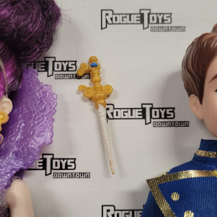 HASBRO Disney Descendants, "Royal Coronation" Ben & Mal 2-Pack - Rogue Toys