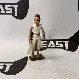 Hasbro Star Wars Galaxy Of Adventures Rey - Rogue Toys